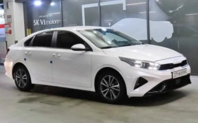수원중고차매매사이트추천 더뉴 K3 2세대 1.6 가솔린 트랜디 매물 사진 18 - 2022/07 98,586km